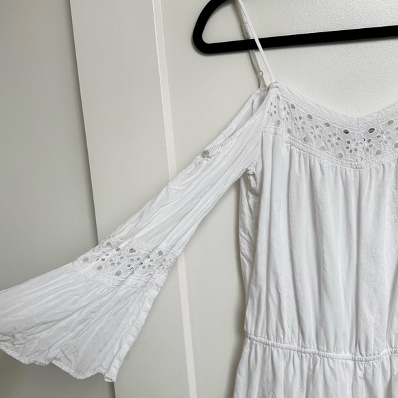 White Cotton Eyelet Romper - Picture 4 of 10